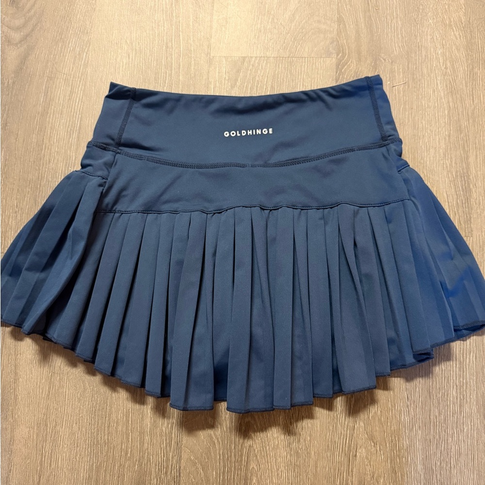 Goldhinge tennis skirt - Picture 2 of 4